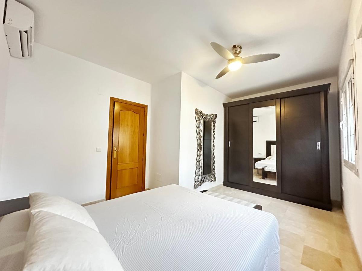 Taro Beach Home Màlaga Exteriér fotografie